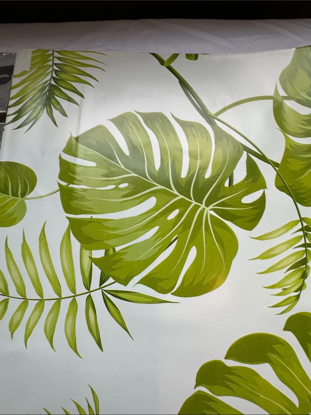 Green Leaves Gusseted Poly Mailers 14.5
